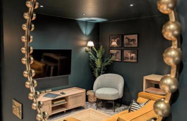 The Hideaway Bureau - Islay - Foto 2