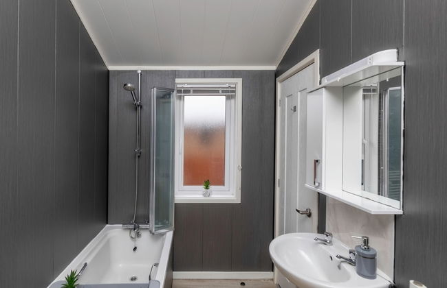 Family Luxury Cabin Retreat with hot tub - Foto 20