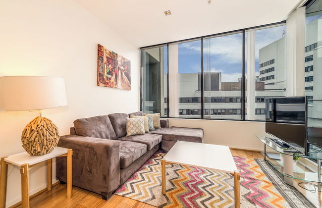 Waterfront Melbourne Apartments - Photo 26