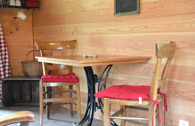 Cozy Mobile Home in Vresse-sur-semois With Terrace - Foto 11