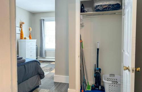 NEW - Mins to Manchester - Nashua - Queen Bed - Foto 6