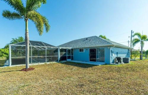 "Canal Dreams" 3 BR2 BA pool home on the canal - Foto 18