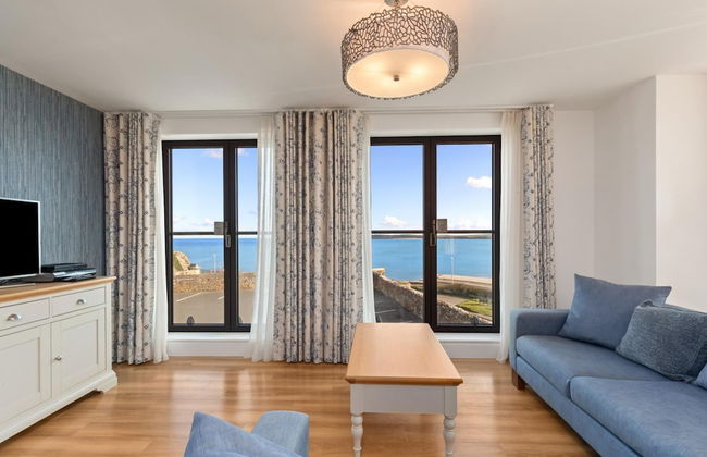 Apartment 8 Waterstone House - Luxury Apartment, Sea Views, Pet Friendly - Photo 21