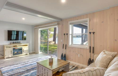 Lakefront Cabin with Panoramic Water View and Access - Foto 18