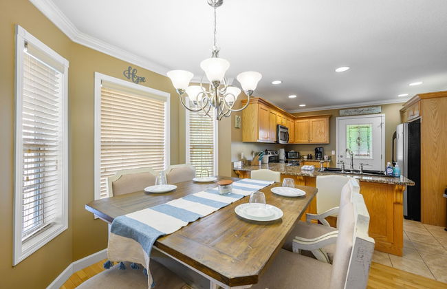 Bradley Bungalow Sleeps 11 Sevierville - Foto 15