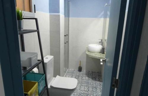 APARTAMENTOS EL SOL a 20 metros del mar - Photo 16