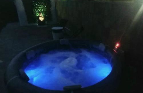 Buen Estar, piscina, barbacoa, jacuzzi en Valencia - Photo 19