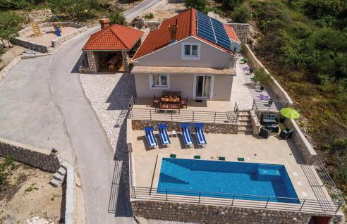 Matušić Guest House - Photo 1