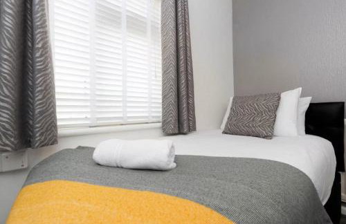 DiscountsContractorsWIFIFree ParkingSmart TV - Foto 12