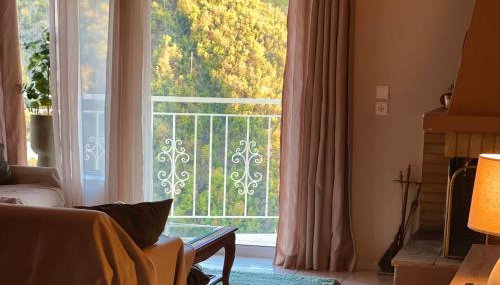 Arcadian Escape - Tsiaxtai Group - Foto 2