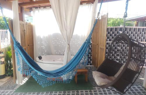 CASA CLIMATIZADA COM HIDROMASSAGEM PRÓXIMO BETO CARRERO E PRAIAS - Casa 1 DuMar Hospedagem - Photo 12