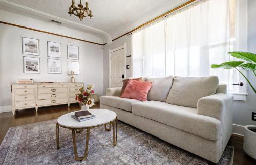 Unique Bungalow w/ hot Spa in DT - Foto 38