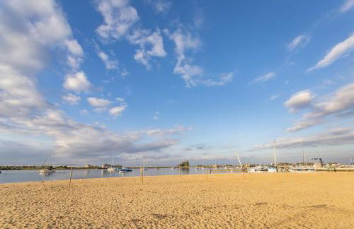 Casa da Baia Townhouse with private patio - Foto 19