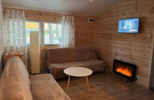 Domek obity dechami - Foto 16