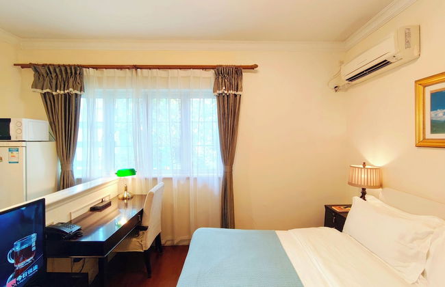 Ladoll Service Apartment - Photo 22