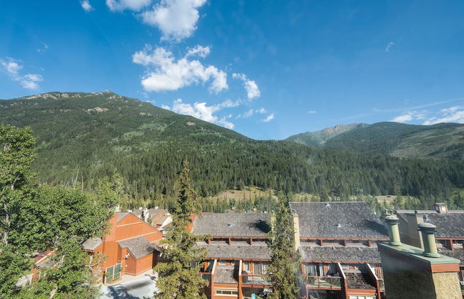 CENTRALLY Located 3-Br Home | TRUE Ski In/Out | FREE access to Pools & Hot Tubs - Foto 32