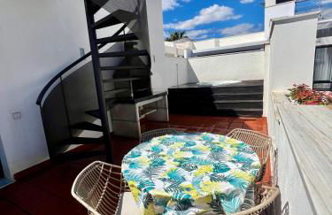 BEACHFRONT Penthouse Luxury - Photo 56