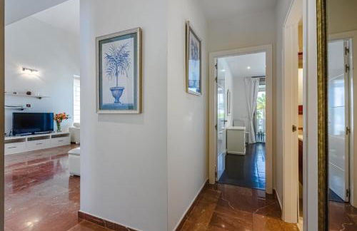 Villa Eleonora, Luxury Villa with Heated Pool Ocean View in Adeje, Tenerife - Foto 48