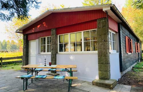 Ferienhaus Baude Steinheid am Rennsteig mit 2 Schlafzimmern max 12 Personen - Foto 10