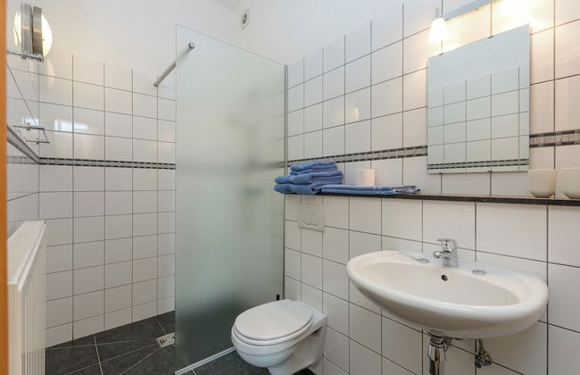 Le Hameau du Chateau - Elegance and Serenity - Photo 21