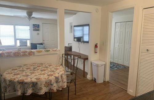 Sandy Mutts at the Beach cottage - Foto 12