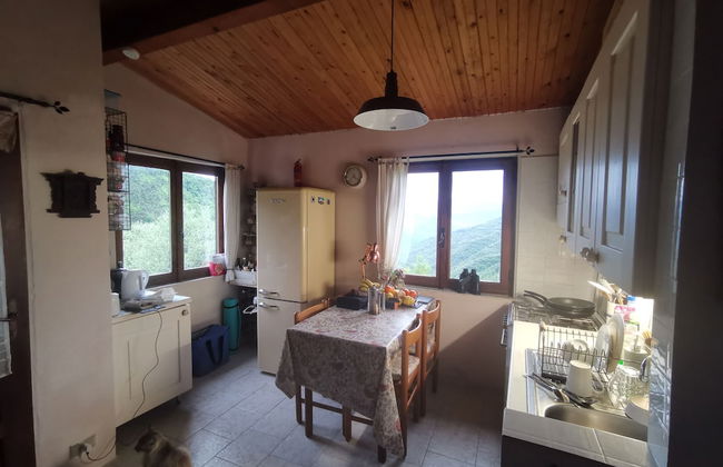 House - Sleeps 5, Scenic Views, Fireplace & Garden - Foto 42