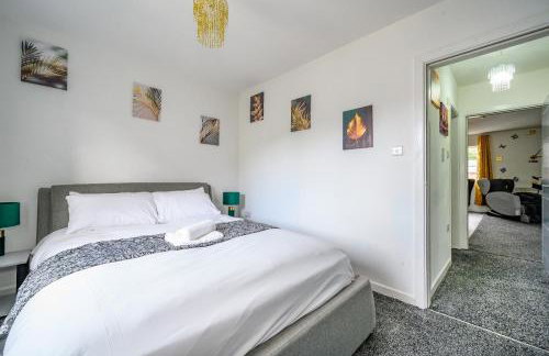 F1TR Luxurious & Comfy Stay - Foto 12