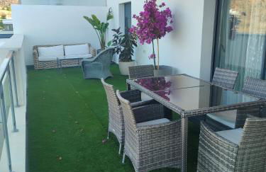 Atico con piscina, golf, vistas al mar - Photo 40