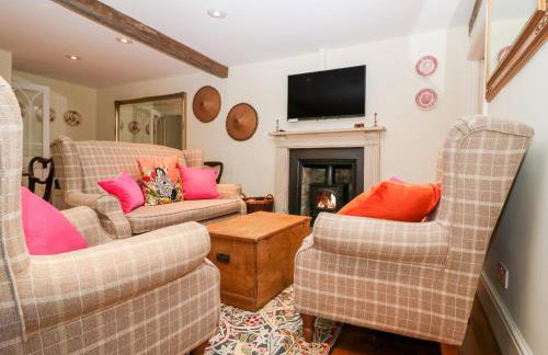 Chapel Cottage - Photo 6