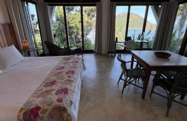 Studio 7 com Vista para o Mar - Praia Barra do Sahy - Foto 1