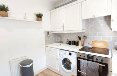 Elegant 2 bedroom Flat in Dartford - Kent - Photo 18