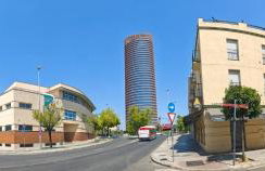 Castilla del Cachorro, Apto de 2 dormitorios en Triana - Photo 2
