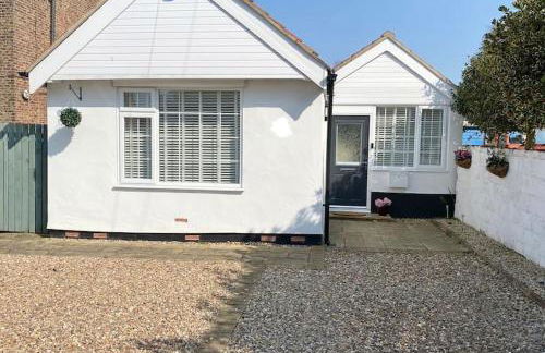 Wayside, Yorkshire Wolds Holiday Home, Sleeps 4, Parking - Foto 12