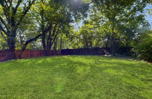 3 Mi to Dtwn Charlotte! Quiet Haven with Fenced Yard - Photo 21