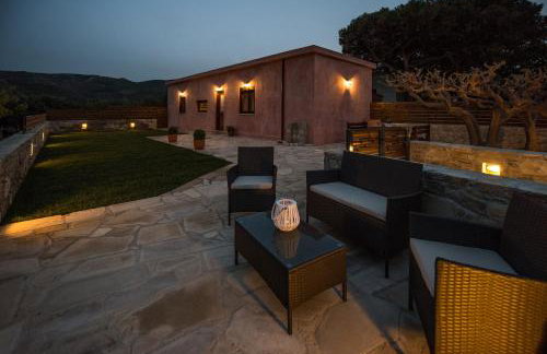 Lardas Luxury Country House - Photo 1