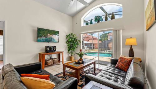 Sunkist Getaway - Photo 5