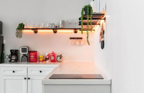 Walk to outlets free designated parking - Foto 29