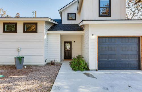 Pet-Friendly Lake LBJ Retreat with Deck and Hot Tub! - Foto 36