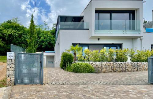 Villa Loqua, Seaview & Private Pool - Photo 33