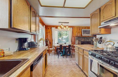 Casual and Cute Cabin Near the Lake - Foto 13