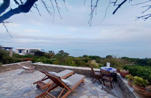 Sophia Villa Paros - Beachfront Villa at Lolantonis - Photo 10