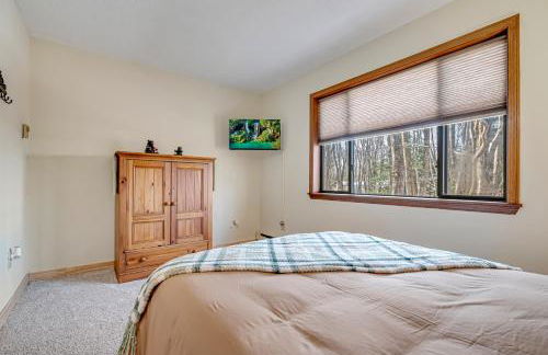 Ski, Unwind, Play Near Big Boulder, Game Room - Foto 36