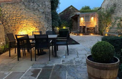 Beautiful grade 2 listed cotswold Stone Cottage - Foto 18
