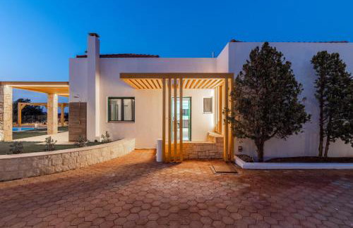 Villa Sandi with Private Pool - Foto 41