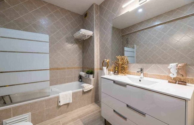 Casa Santa Maria - Sea View - 500m to Beach - Wifi - Foto 4