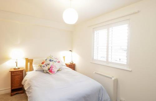 14 Lyme Mews - Photo 16