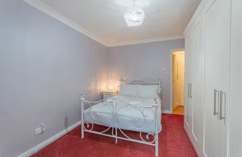 Sunrise Lodge 2-Bedroom Flat EastBeach sleeps 4 - Pass the Keys - Foto 16