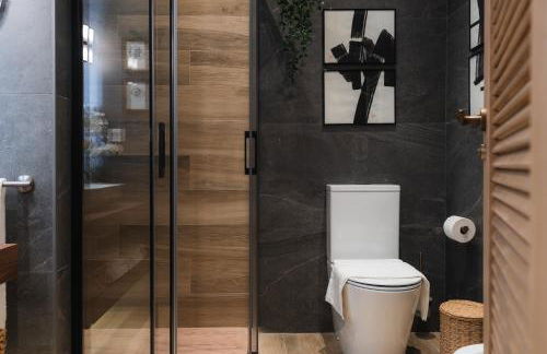 TuAnfitrion Constitución - Free parking - Photo 27