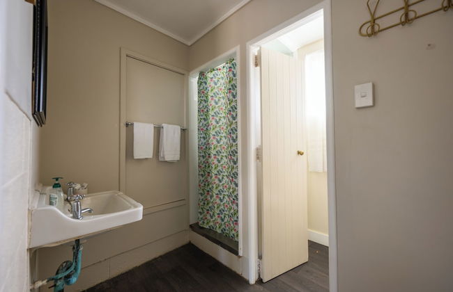 Opal Hot Springs & Holiday Park - Photo 32