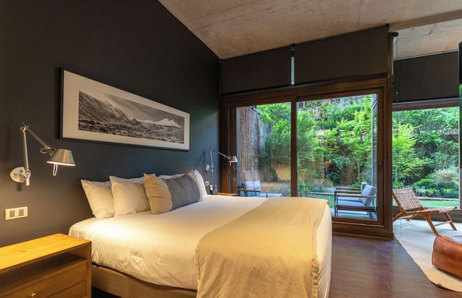 The Place - Photo 18